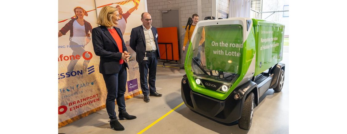 Minister maakt in 5G Hub kennis met 'hightech Dutch innovatie'