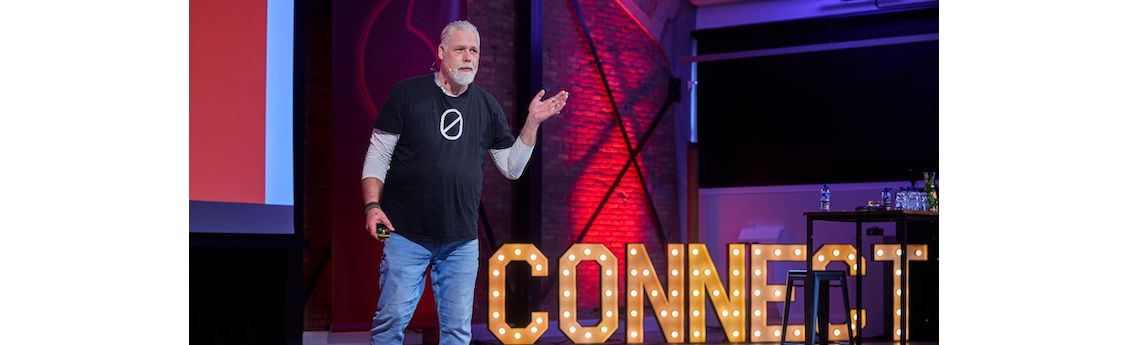 Slachtoffer en hacker op één podium:  good guy, bad guy